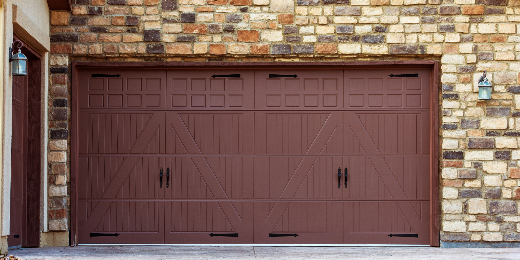 St. Joseph MN Modern Garage Doors: Functionality and Design